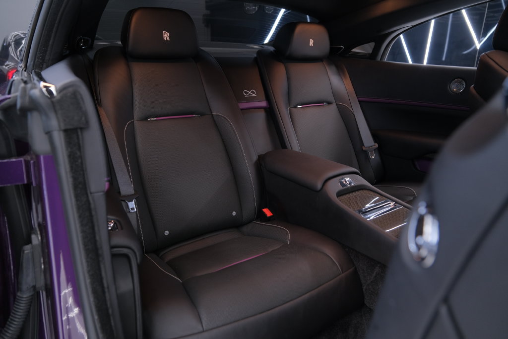 Used 2020 Rolls-Royce Wraith RWD image 23