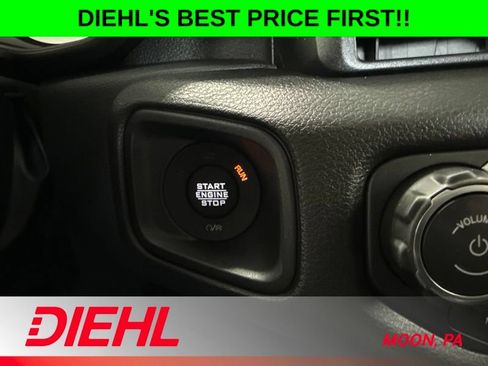 New 2026 Jeep Gladiator Sport AWD/4WD image 24