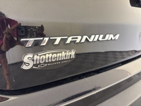Used 2022 Ford Edge Titanium w/ Equipment Group 301A AWD/4WD image 31