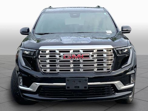 Used 2025 GMC Acadia Denali FWD image 4