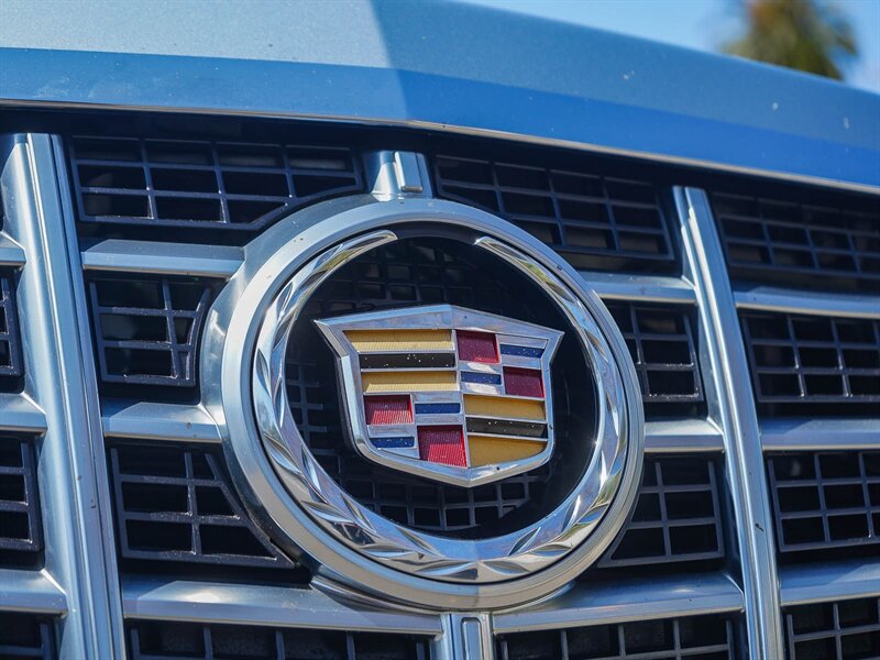 Used 2013 Cadillac CTS Performance RWD image 11