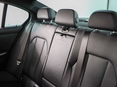 Used 2021 BMW 330i xDrive Sedan w/ Premium Package image 25