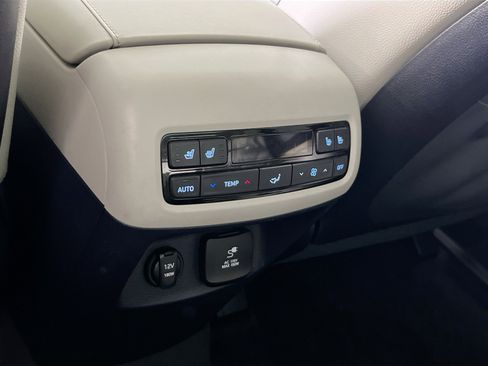 Used 2023 Hyundai Palisade Limited image 27