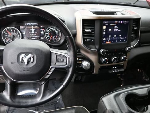 Used 2022 RAM 1500 Laramie AWD/4WD image 19