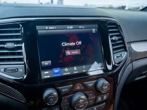 Used 2021 Jeep Grand Cherokee Trackhawk image 26