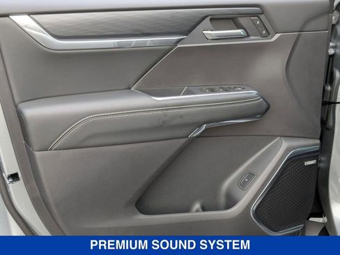 New 2026 GMC Acadia Elevation w/ Elevation Premium Package AWD/4WD image 11