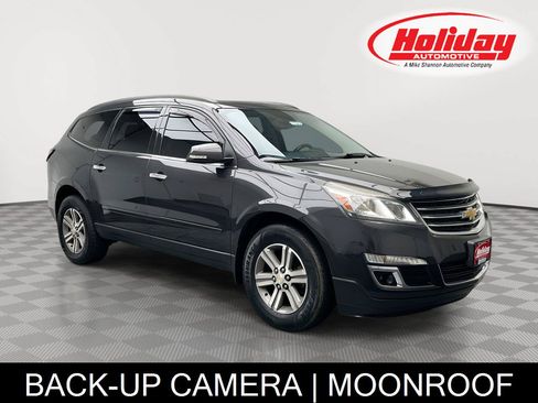 Used 2015 Chevrolet Traverse LT FWD image 1