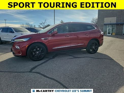 Used 2023 Buick Enclave Essence w/ Experience Buick Package image 11