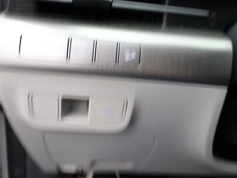 Used 2024 Hyundai Kona SEL FWD image 22