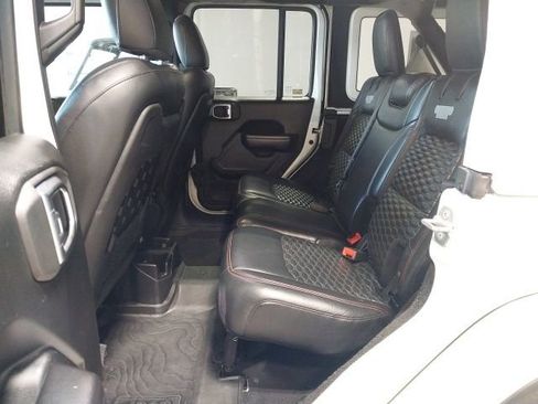 Used 2021 Jeep Wrangler Unlimited Rubicon image 9