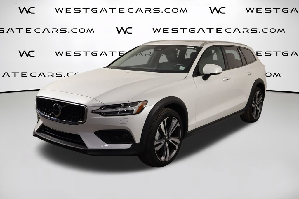 Used 2026 Volvo V60 B5 Cross Country Plus AWD/4WD 360° Tour