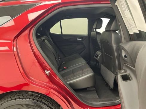 Used 2023 Chevrolet Equinox RS AWD/4WD image 15