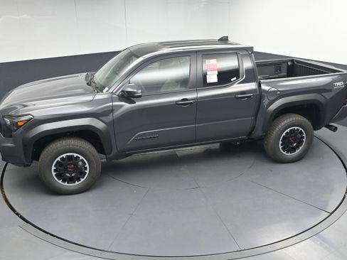 New 2025 Toyota Tacoma TRD Off-Road image 36