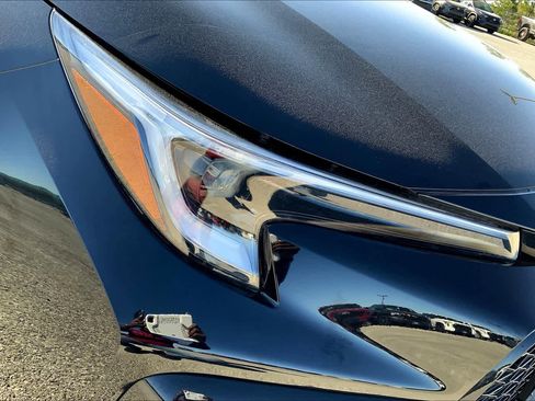 Used 2024 Toyota Corolla SE image 27