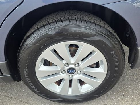 Used 2016 Subaru Outback 2.5i Premium AWD/4WD image 9