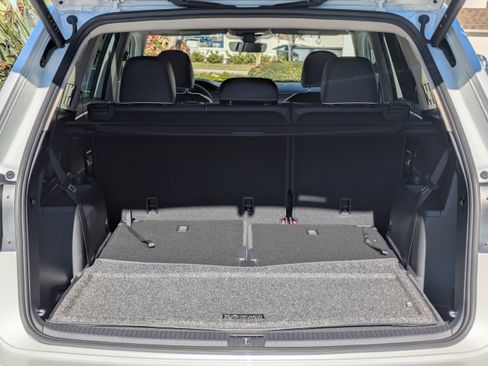 New 2026 Volkswagen Atlas SEL Premium R-Line AWD/4WD image 13