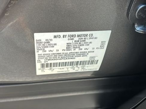 Used 2023 Ford Explorer XLT w/ Equipment Group 202A AWD/4WD image 33