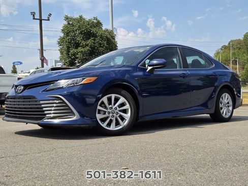 Used 2024 Toyota Camry LE FWD image 23