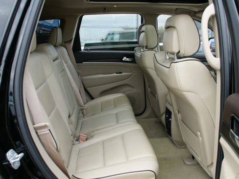 Used 2020 Jeep Grand Cherokee Overland image 31