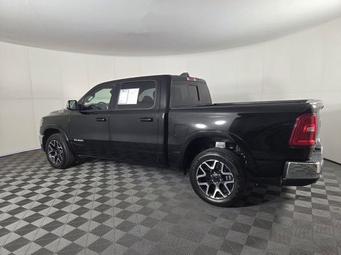 Used 2025 RAM 1500 Laramie AWD/4WD image 5