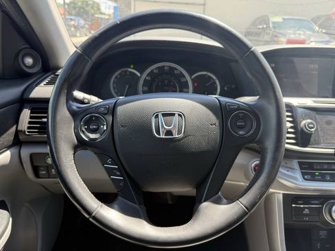 Used 2014 Honda Accord EX-L image 16