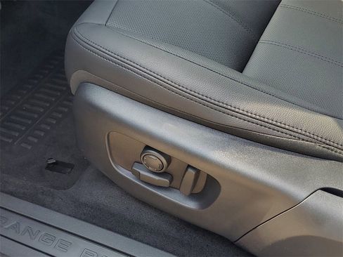 New 2026 Land Rover Range Rover Evoque S image 12