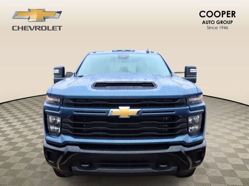 New 2026 Chevrolet Silverado 2500 Custom w/ Custom Value Package AWD/4WD image 11