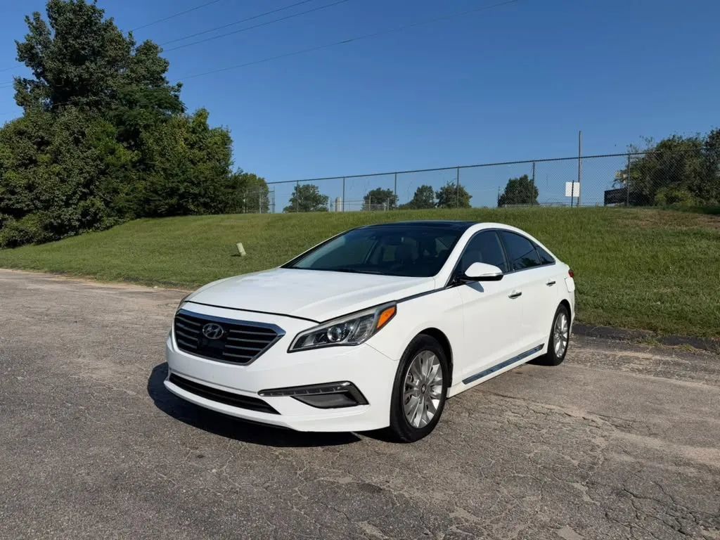 Used 2015 Hyundai Sonata Limited w/ Option Group 06 FWD image 1