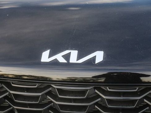 New 2026 Kia Sorento LX FWD image 6