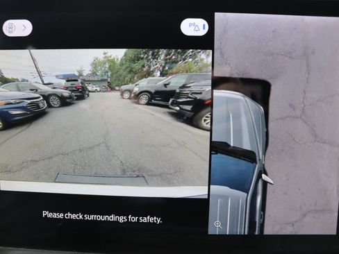 Used 2024 Ford F150 XLT w/ Mobile Office Package image 39