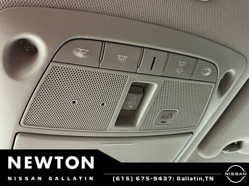 Used 2019 Nissan Pathfinder Platinum FWD image 38