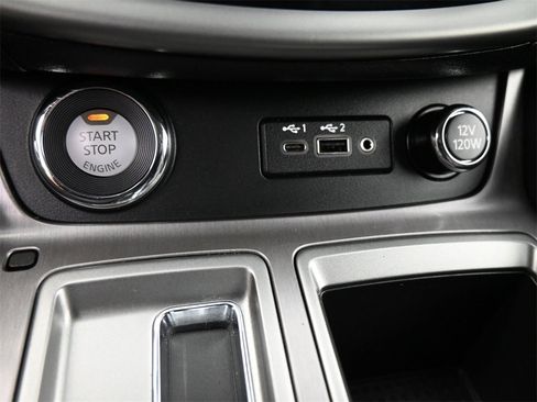 Used 2024 Nissan Murano SV w/ SV Midnight Edition Package image 13