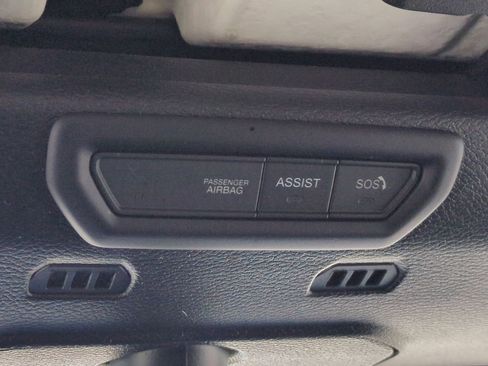 Used 2021 Jeep Wrangler Unlimited Sahara image 12