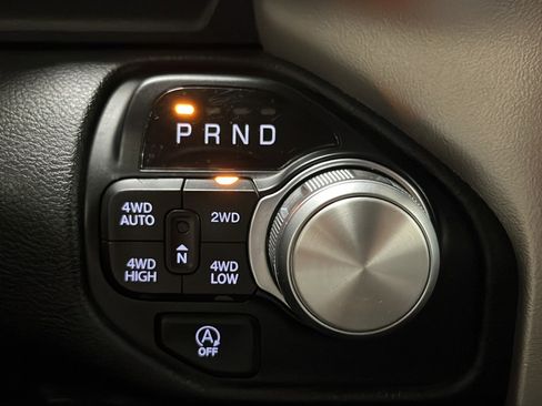 Used 2021 RAM 1500 Laramie AWD/4WD image 19