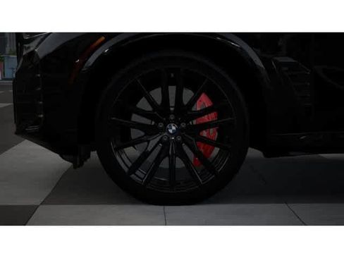 New 2026 BMW X5 xDrive40i w/ M Sport Package AWD/4WD image 7