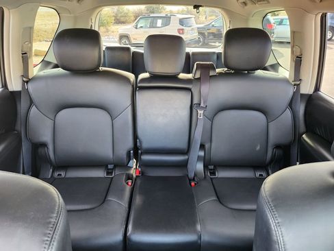 Used 2021 Nissan Armada SV w/ SV Appearance Package image 25