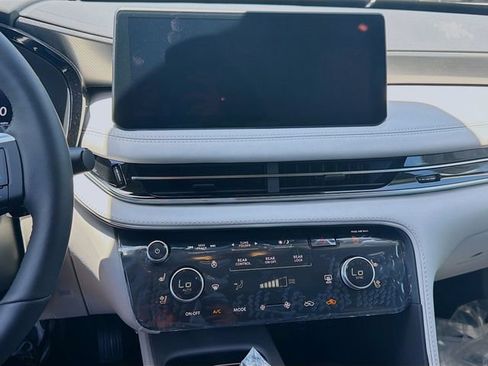New 2027 INFINITI QX60 Luxe w/ Cargo Package FWD image 12