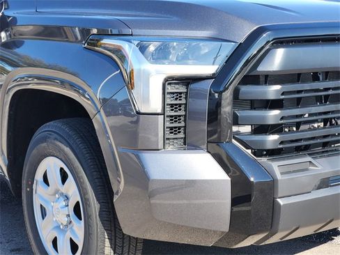 New 2026 Toyota Tundra SR image 6