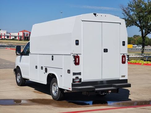 New 2025 Chevrolet Express 3500 w/ Power Convenience Package RWD image 3