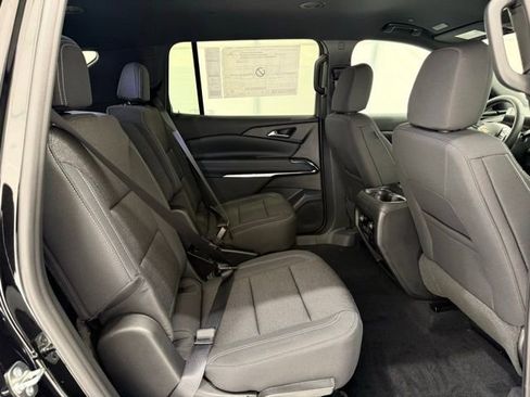 New 2026 Chevrolet Traverse LT image 25