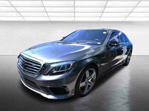 Used 2017 Mercedes-Benz S 63 AMG 4MATIC Sedan image 2