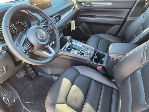 New 2025 MAZDA CX-5 AWD 2.5 S w/ Premium Plus Pkg image 13