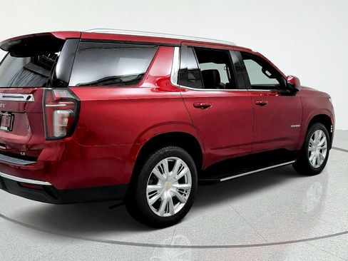 Used 2023 Chevrolet Tahoe LT w/ LT Signature Package AWD/4WD image 5
