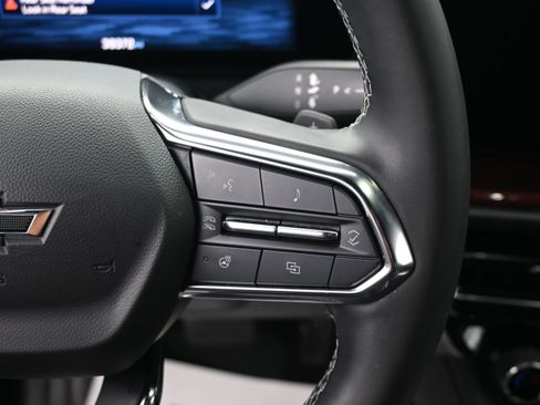 Used 2024 Chevrolet Traverse Z71 AWD/4WD image 13