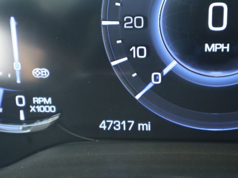 Used 2016 Cadillac CTS V w/ Carbon Fiber Package RWD image 29