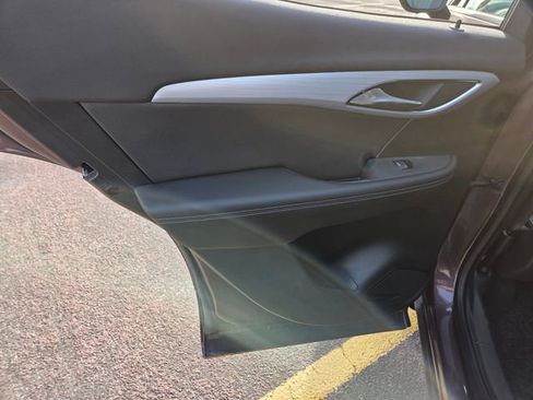 Used 2024 Buick Envision Avenir image 50