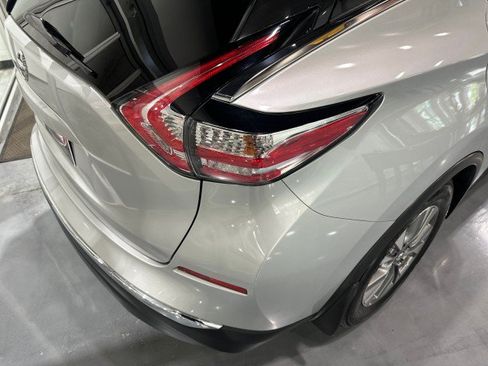 Used 2015 Nissan Murano S FWD image 26