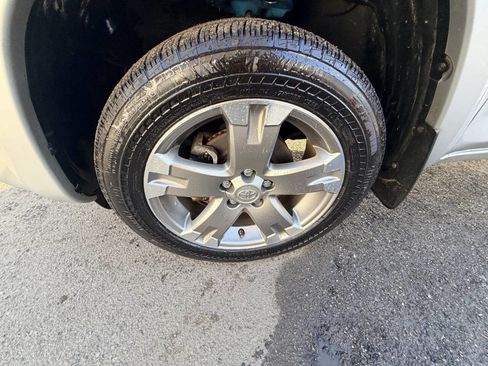 Used 2010 Toyota RAV4 Sport image 39