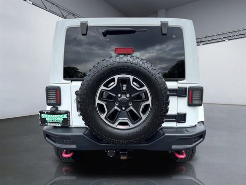 Used 2015 Jeep Wrangler Unlimited Rubicon AWD/4WD image 6