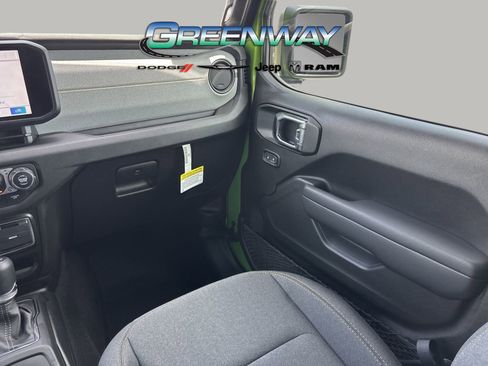 Used 2025 Jeep Wrangler Unlimited Sport S 4xe AWD/4WD image 14